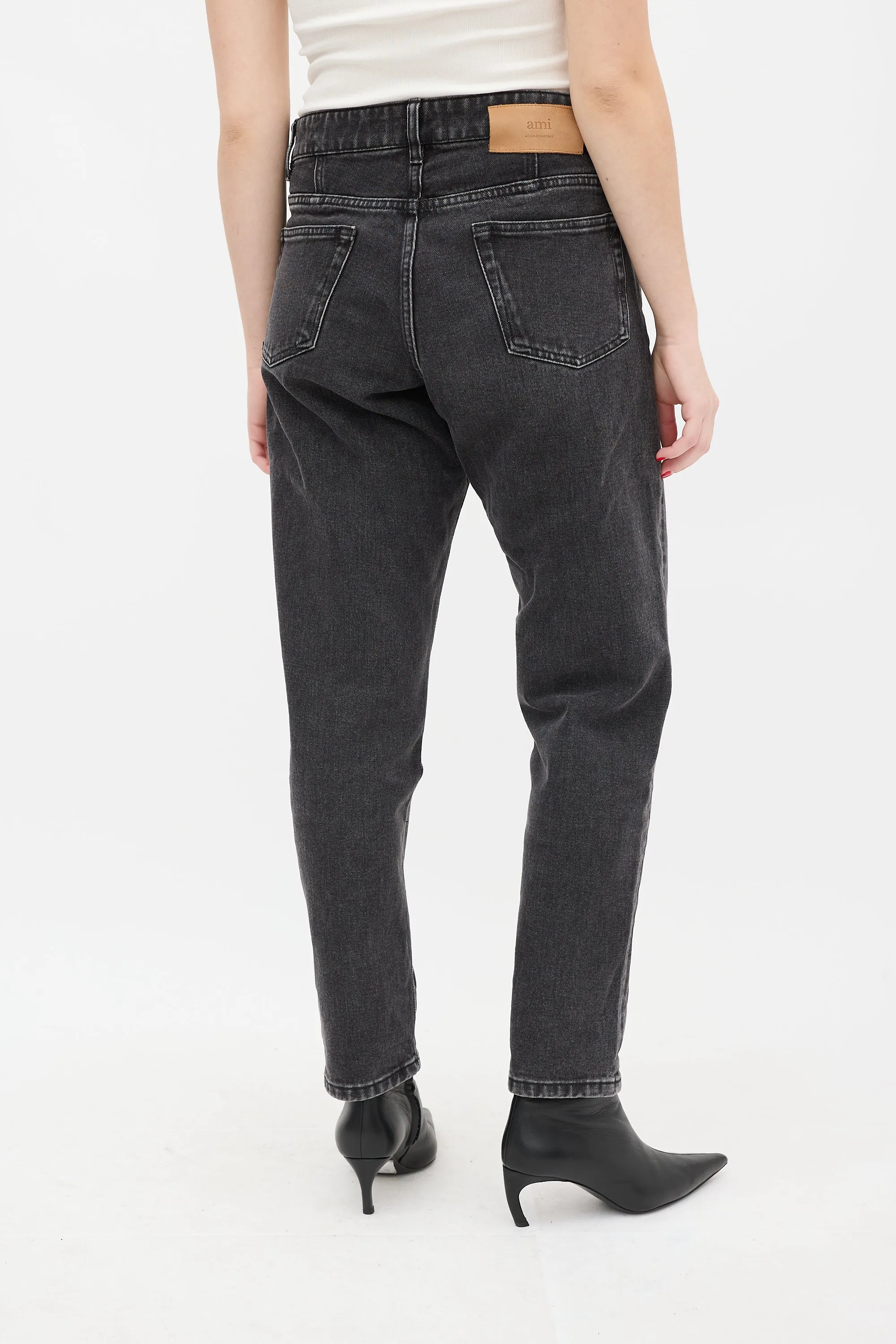 Black Tapered Fit Jeans