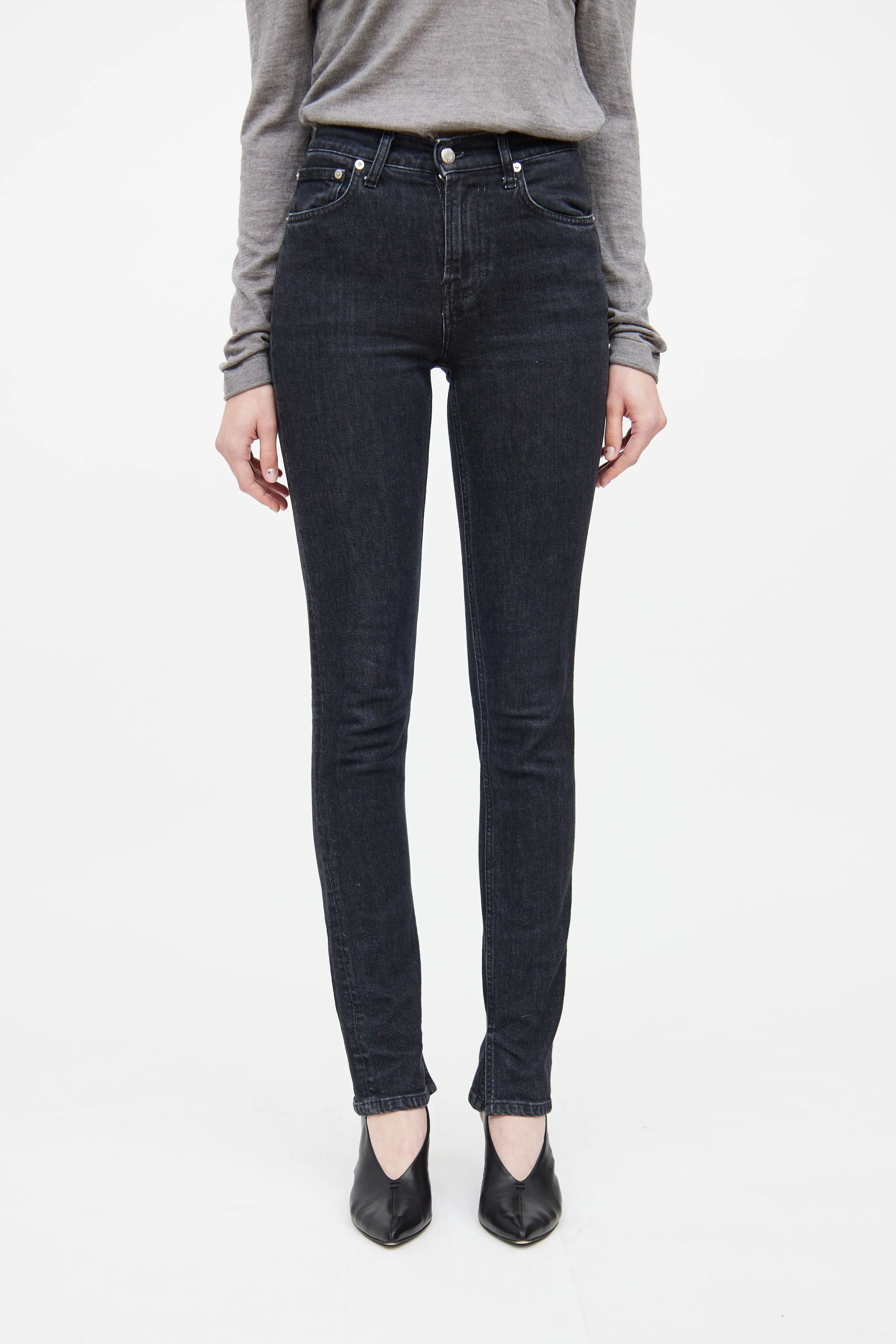 Black Tapered Jeans