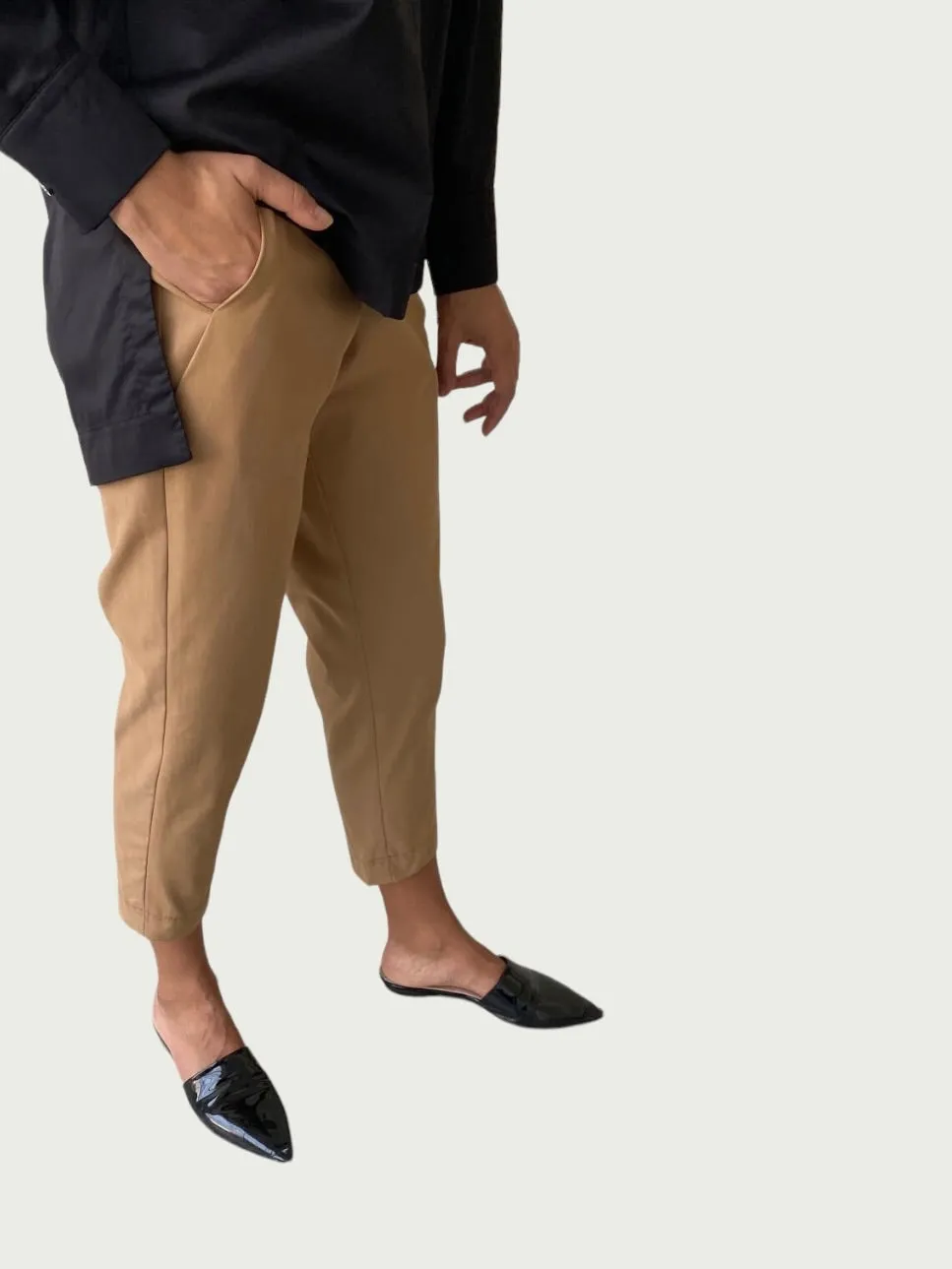 Cotton Tapered Slack in Camel