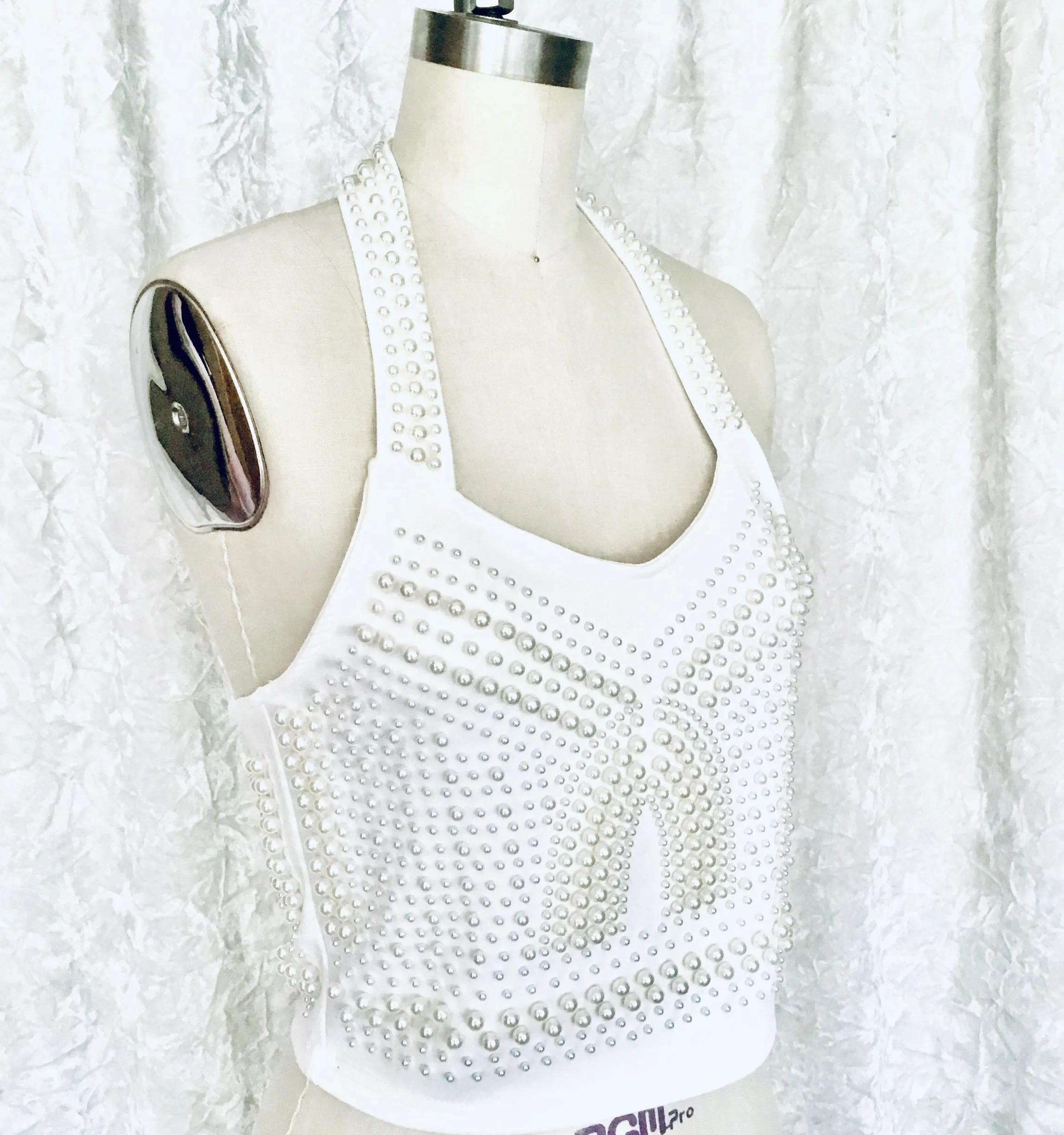 Pearl Halter Top - Perlas