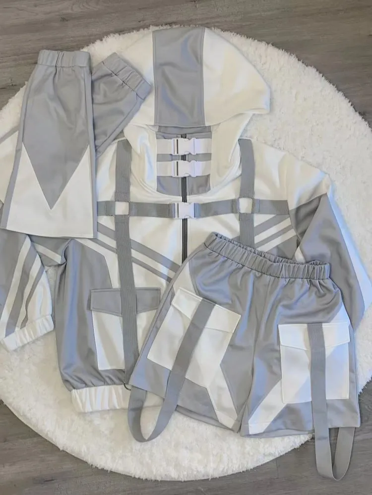 White & Gray Cyberpunk Patch Pockets Elastic Waist Jirai Kei Shorts